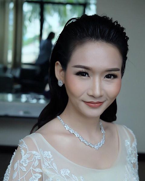 จอม เมคอัพ