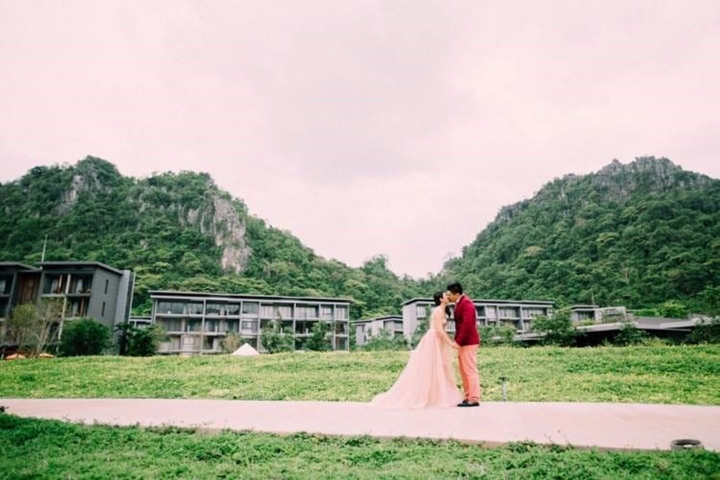 บ่าวสาว,ชุดบ่าวสาว,สถานที่แต่งงาน,สถานที่จัดงานแต่งงาน,งานแต่ง outdoor 3 สถานที่จัดงานแต่งงานรับลมหนาว ขับรถไม่ถึง 2 ชั่วโมงจากกรุงเทพ!