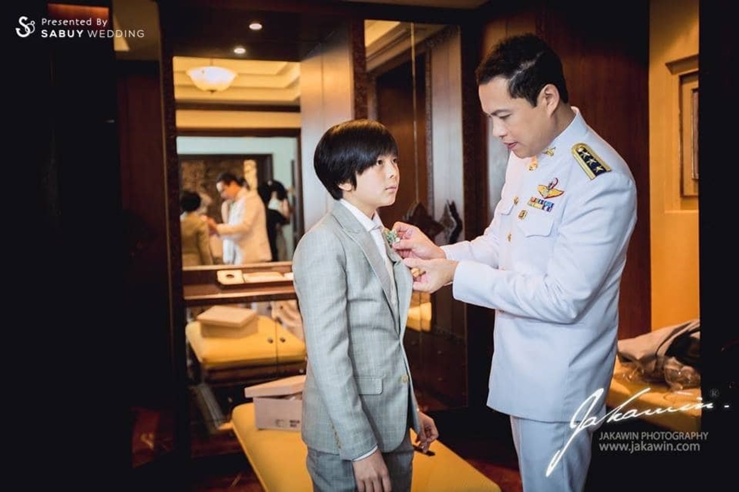 ชุดหมั้น,งานหมั้น,งานแต่งดารา งานแต่งงานคุณโบว์-ชญาดา และ คุณแบ็งค์-ร้อยเอก กฤชพล โรงแรมอนันตราสยาม