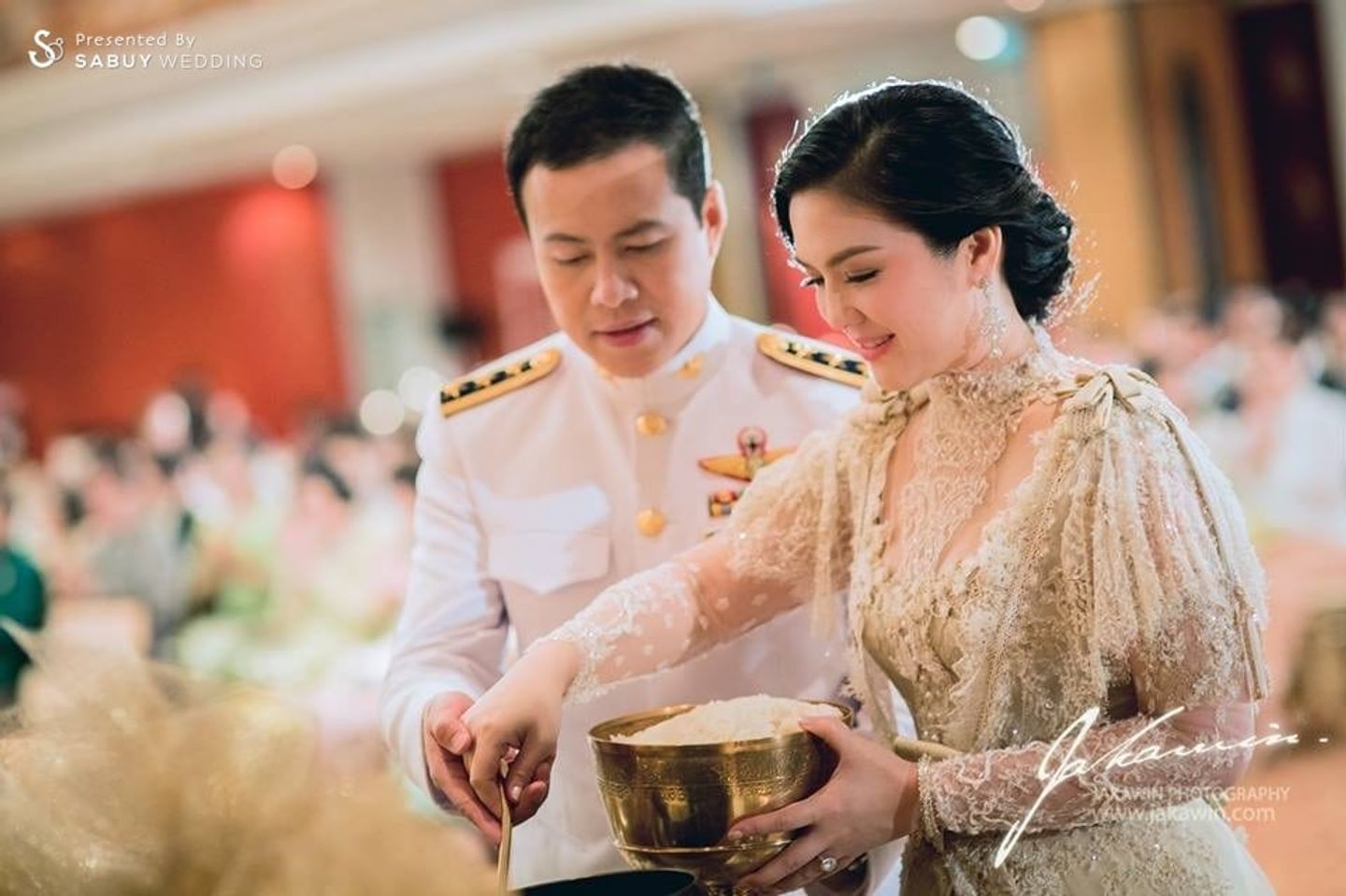 พิธีหมั้น,งานหมั้น,งานแต่งดารา,ชุดหมั้น งานแต่งงานคุณโบว์-ชญาดา และ คุณแบ็งค์-ร้อยเอก กฤชพล โรงแรมอนันตราสยาม