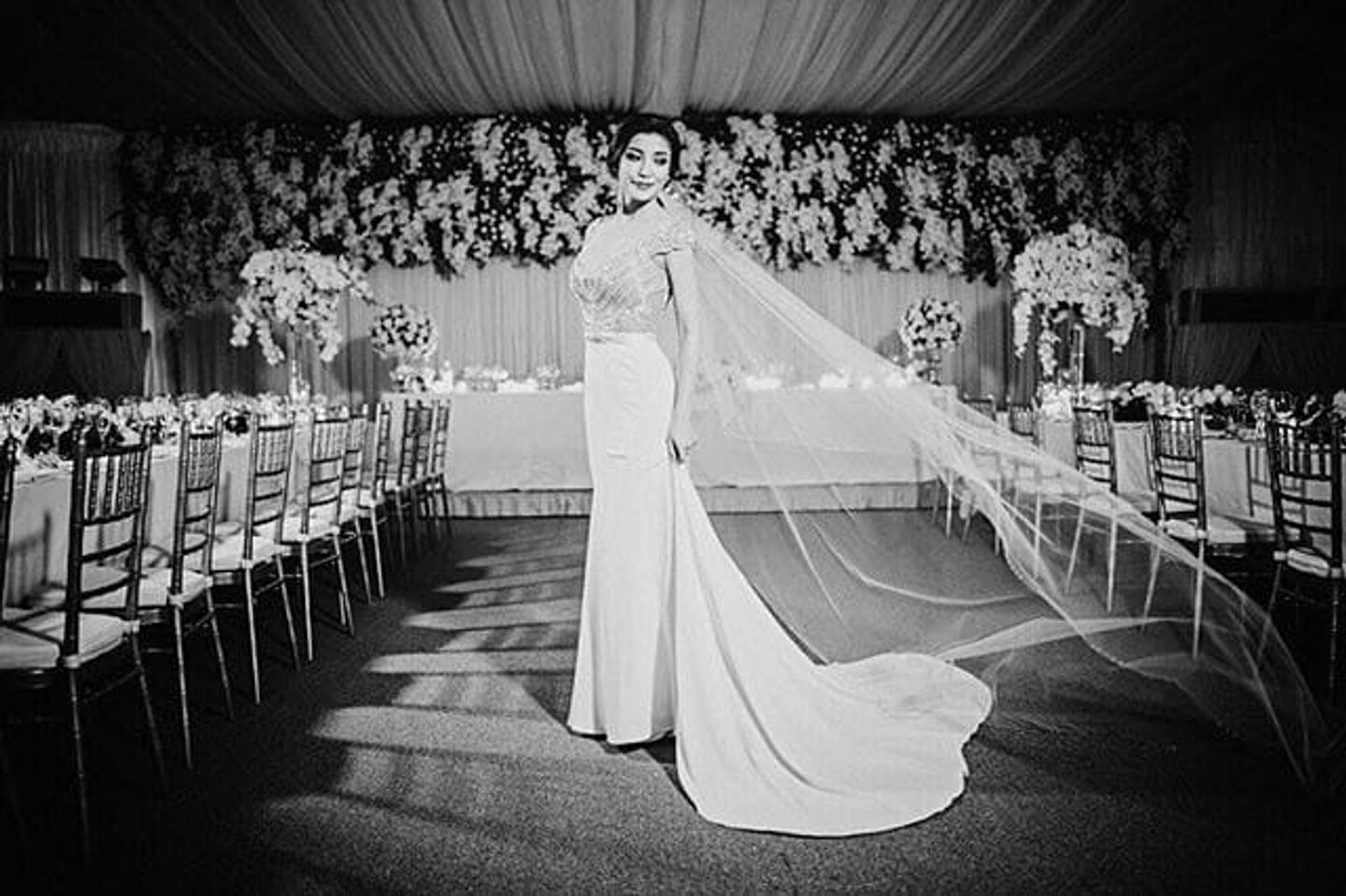 เจ้าสาว,ชุดเจ้าสาว,งานแต่งดารา,long-table ฉลองงานแต่งงานเอมี่มรกต และไฮโซเจมส์ หรูหราคลาสสิค