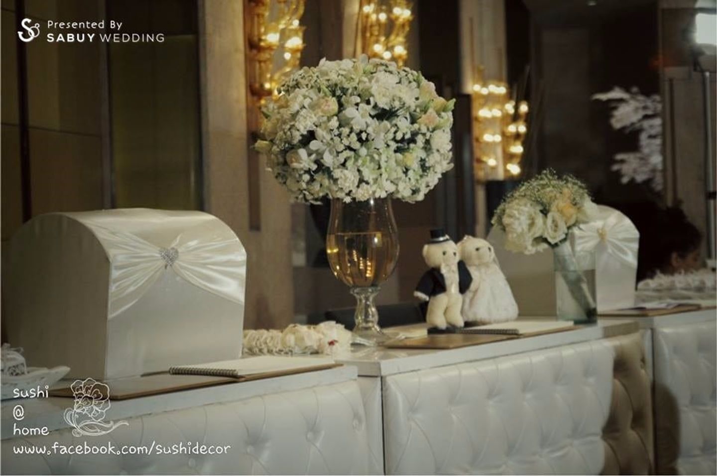 งานแต่งงาน,ตกแต่งงานแต่ง,จัดดอกไม้งานแต่ง,backdrop งานแต่ง,แบคดรอป,ดอกไม้,พร๊อพ,โต๊ะลงทะเบียน,ธีมงานแต่ง งานแต่งงานสวยหวานโรแมนติค ด้วยธีมสีขาวล้วนยอดนิยม