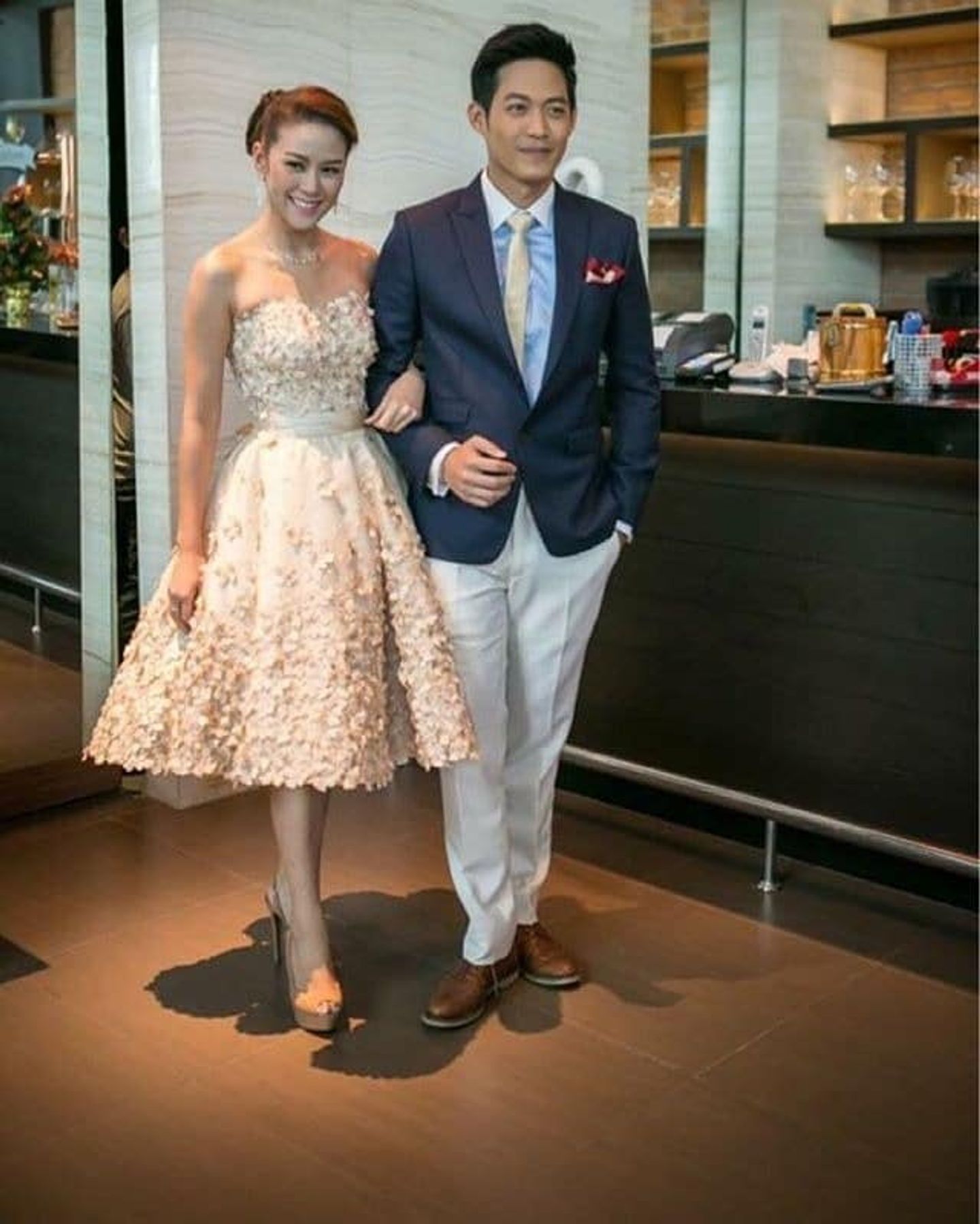 งานแต่งดารา,ชุดเจ้าสาว,ชุดเจ้าบ่าว,ชุดบ่าวสาว งานแต่งงาน ตู่-นุช สุดโรแมนติค ในธีม music in the garden