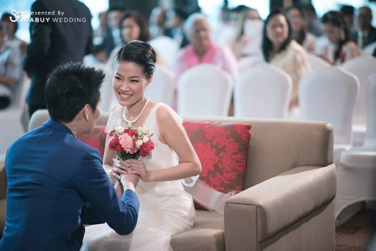 พิธีหมั้น,งานหมั้น,ชุดหมั้น รีวิวงานแต่งสวยถูกใจ พร้อมไฮไลท์เทคนิคซื้อชุดแต่งงานจากเมืองนอก @Eastin Grand Sathorn