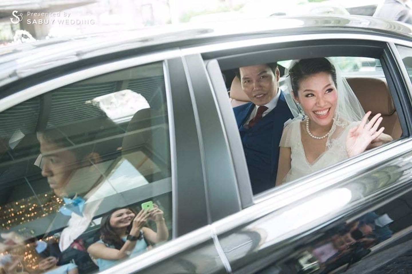งานหมั้น,ชุดหมั้น รีวิวงานแต่งสวยถูกใจ พร้อมไฮไลท์เทคนิคซื้อชุดแต่งงานจากเมืองนอก @Eastin Grand Sathorn