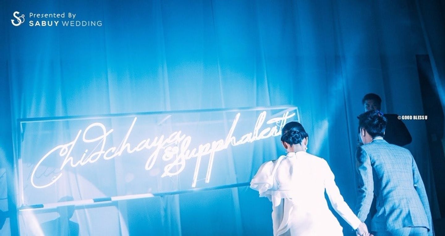 บ่าวสาว,ชุดบ่าวสาว,backdrop งานแต่ง,รูปงานแต่ง รีวิวงานแต่ง สวยนิ่งมีสไตล์ จากความหลงใหลในดีไซน์และแฟชั่น @W Bangkok