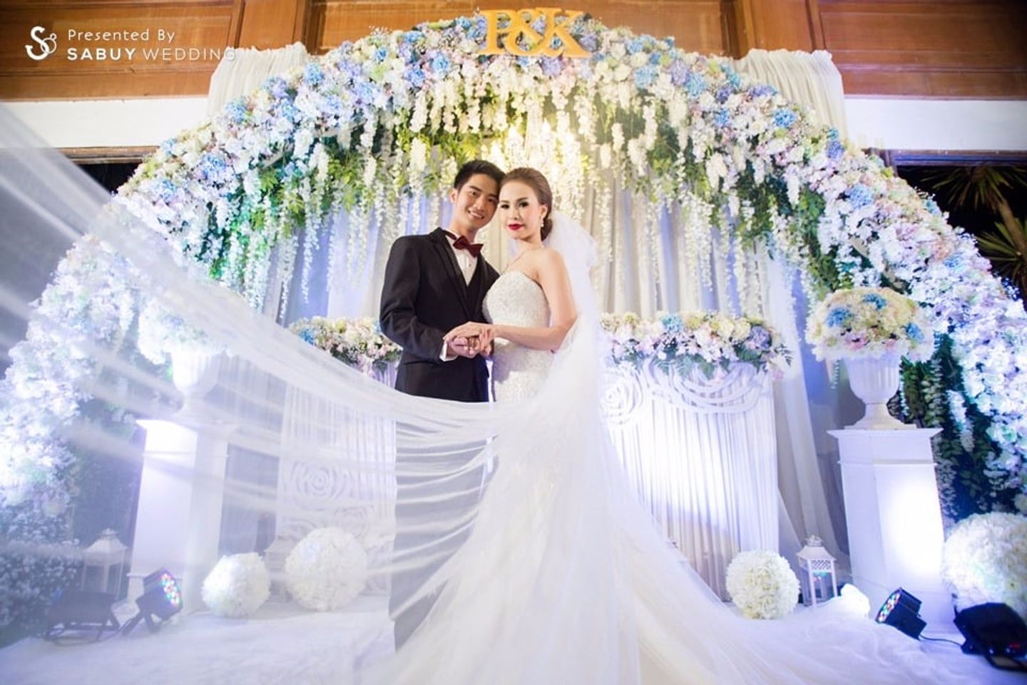 บ่าวสาว,ชุดบ่าวสาว,ชุดเจ้าสาว,ชุดเจ้าบ่าว,จัดดอกไม้งานแต่ง,ตกแต่งงานแต่ง,backdrop งานแต่ง รีวิวงานแต่งธีม Rustic Garden ท่ามกลางลมหนาว ของเจ้าสาว Jones' salad @ริมกก รีสอร์ท เชียงราย