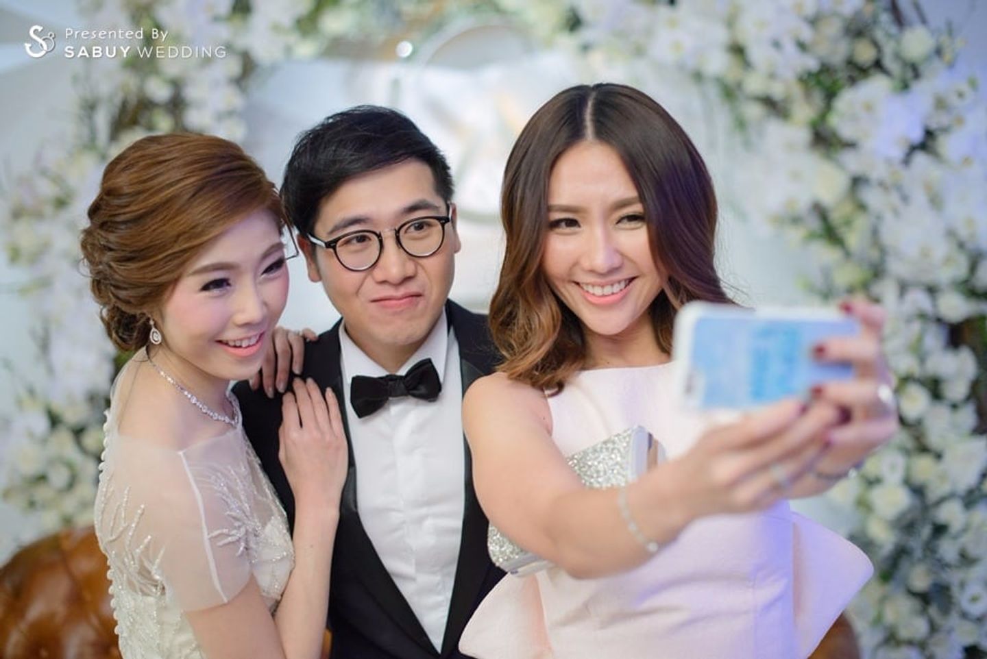 บ่าวสาว,ชุดบ่าวสาว,เพื่อนเจ้าสาว รีวิวงานแต่ง Winter Wedding เรียบเท่ มีสไตล์ ดอกไม้ไม่ต้องเยอะ @Grand Hyatt Erawan