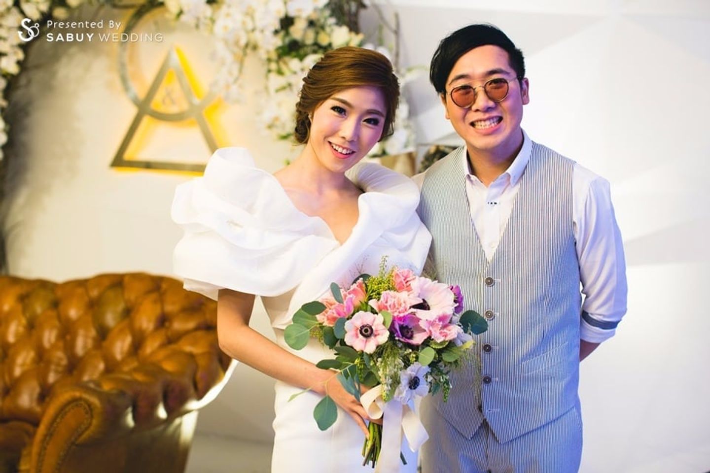 ชุดบ่าวสาว,บ่าวสาว,ดอกไม้เจ้าสาว,ชุดเจ้าสาว,ชุดเจ้าบ่าว รีวิวงานแต่ง Winter Wedding เรียบเท่ มีสไตล์ ดอกไม้ไม่ต้องเยอะ @Grand Hyatt Erawan
