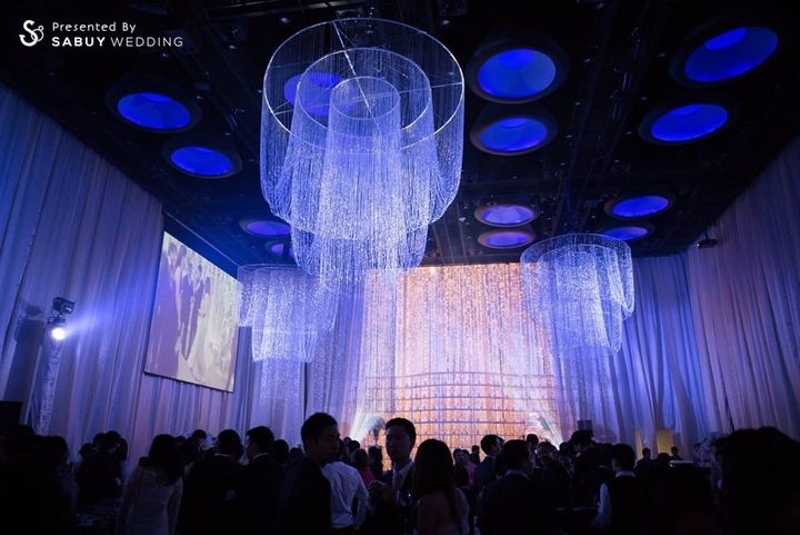 ตกแต่งงานแต่ง,backdrop งานแต่ง,สถานที่แต่งงาน,สถานที่จัดงานแต่งงาน,โรงแรม รีวิวงานแต่งสีขาวคลาสสิค เนรมิตไอเดียประดับไฟให้สวยเริ่ด @W Bangkok Hotel