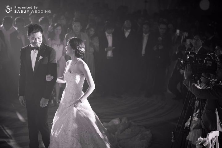 บ่าวสาว,ชุดบ่าวสาว,ชุดเจ้าสาว,ชุดเจ้าบ่าว,รูปงานแต่ง รีวิวงานแต่งสีขาวคลาสสิค เนรมิตไอเดียประดับไฟให้สวยเริ่ด @W Bangkok Hotel