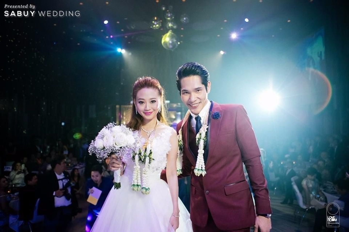 บ่าวสาว,ชุดบ่าวสาว,ชุดเจ้าสาว,ชุดเจ้าบ่าว,ดอกไม้เจ้าสาว,รูปงานแต่ง รีวิวงานแต่ง Trendy สุดล้ำไม่ซ้ำใคร ในสไตล์ Shopping @W Bangkok