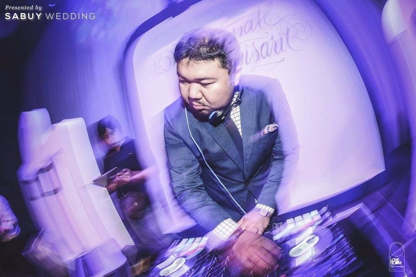 อาฟเตอร์ปาร์ตี้ รีวิวงานแต่ง Trendy สุดล้ำไม่ซ้ำใคร ในสไตล์ Shopping @W Bangkok