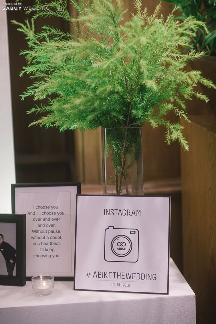 ตกแต่งงานแต่ง รีวิวงานแต่งสุดคูลโทนขาวเทาดำ ในสไตล์ Loft & Minimal @Grand Hyatt Erawan