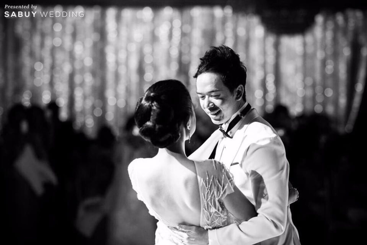 พิธีแต่งงาน,งานแต่งงาน,บ่าวสาว,ชุดบ่าวสาว,รูปงานแต่ง รีวิวงานแต่ง Sit-down Dinner ที่แขกประทับใจ หรูและอบอุ่นได้ ในเวลาเดียวกัน @The Peninsula