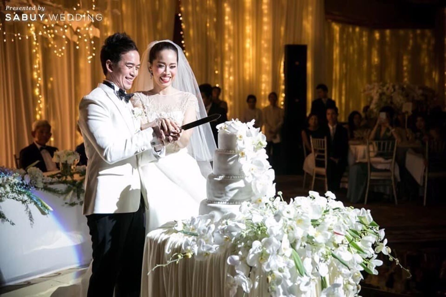พิธีแต่งงาน,งานแต่งงาน,บ่าวสาว,ชุดบ่าวสาว,ชุดเจ้าสาว,ชุดเจ้าบ่าว,รูปงานแต่ง,เค้กงานแต่ง,ตกแต่งงานแต่ง,จัดดอกไม้งานแต่ง รีวิวงานแต่ง Sit-down Dinner ที่แขกประทับใจ หรูและอบอุ่นได้ ในเวลาเดียวกัน @The Peninsula