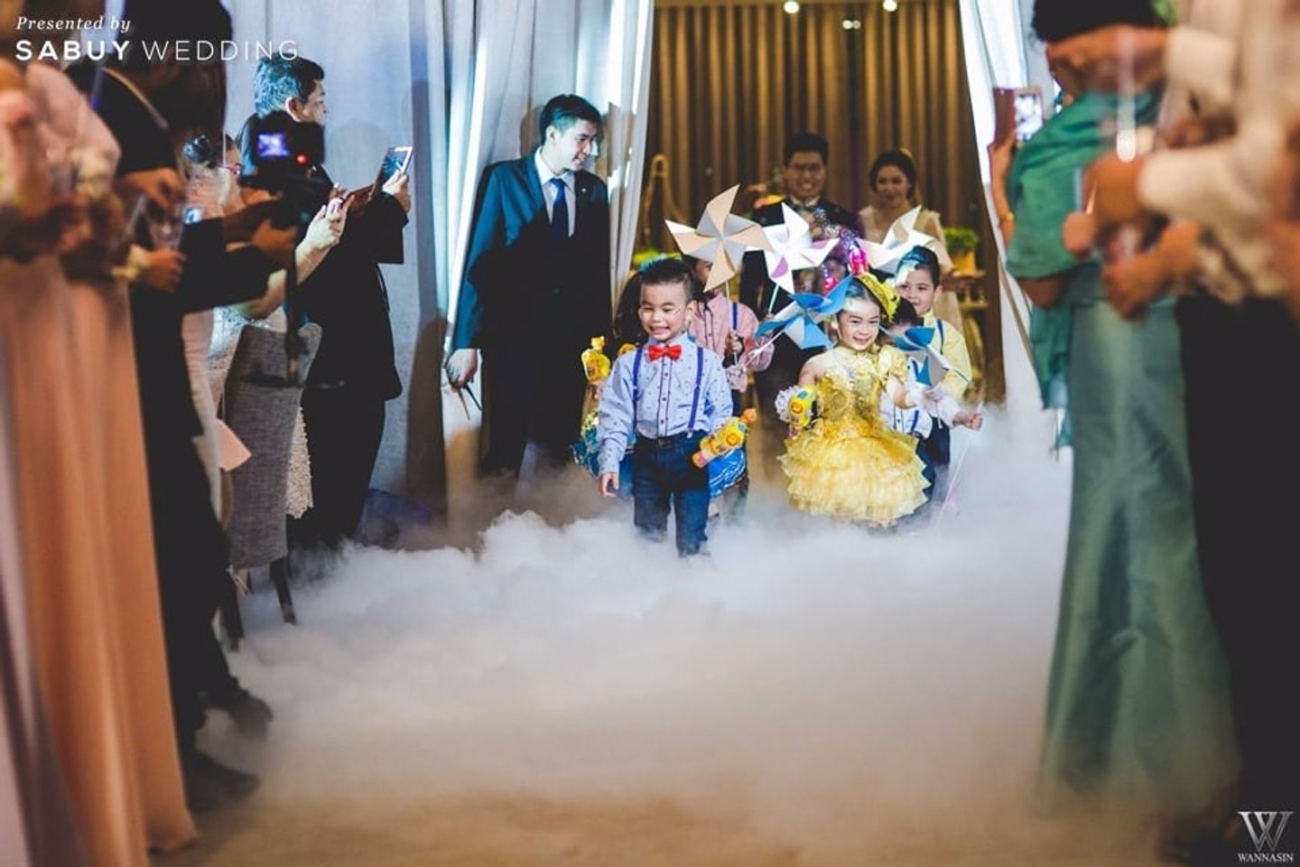 งานแต่งงาน,เด็กน้อย รีวิวงานแต่ง ขนฉากบอลลูนสุดป๊อป มาใช้เป็นพร็อพในงานธีม UP @Phothalai Leisure Park