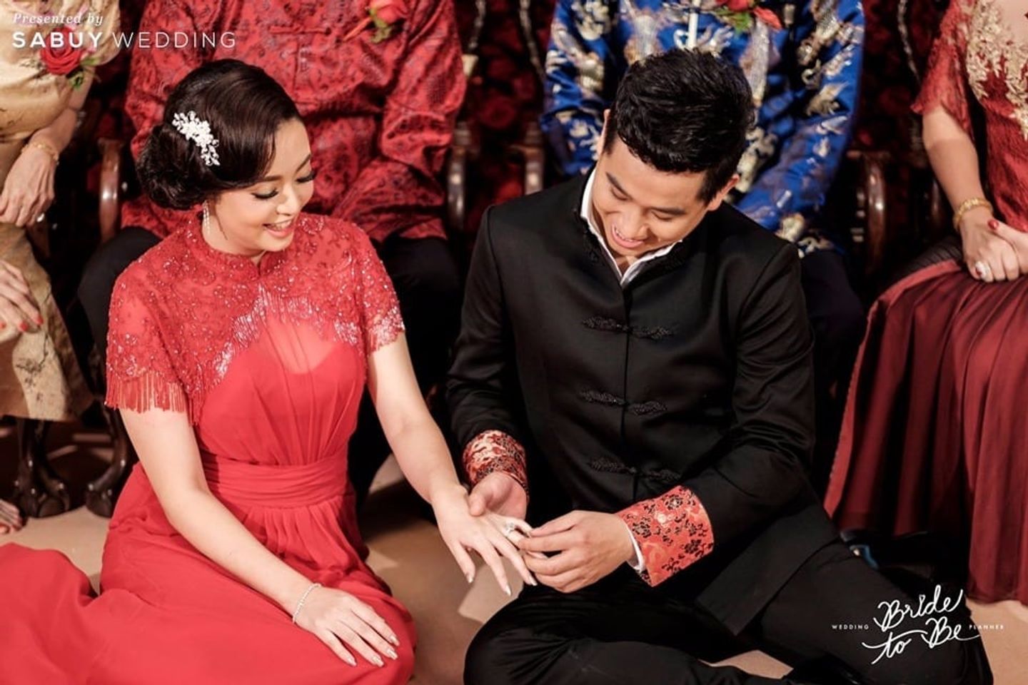 งานหมั้น,พิธีหมั้น,ชุดหมั้น,ธีมจีน รีวิวงานแต่ง ครบสูตรหมั้นจีนซีนสวย เก๋ตรงใช้เกี้ยวมารับตัวเจ้าสาว