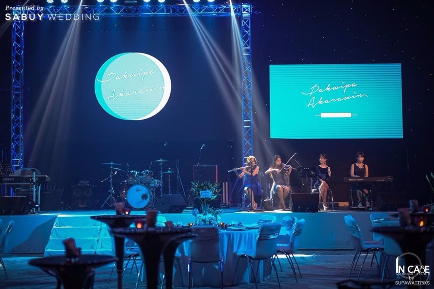 ดนตรีงานแต่ง,เวทีงานแต่ง,ธีมงานแต่ง,สถานที่แต่งงาน,สถานที่จัดงานแต่งงาน รีวิวงานแต่ง เพลง พร็อพ แสงสีจุใจ ยกทัพนักดนตรีและคอนเสิร์ตมาไว้ในงาน @W Bangkok