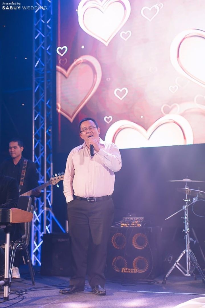 น้าเจ้าสาว,งานแต่งงาน รีวิวงานแต่ง เพลง พร็อพ แสงสีจุใจ ยกทัพนักดนตรีและคอนเสิร์ตมาไว้ในงาน @W Bangkok