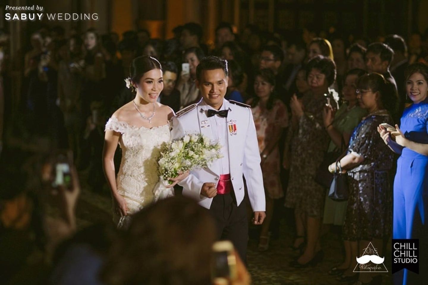 บ่าวสาว,ชุดบ่าวสาว,ชุดเจ้าบ่าว,ชุดเจ้าสาว,ดอกไม้เจ้าสาว,พิธีแต่งงาน,รูปงานแต่ง รีวิวงานแต่งธีมน้องหมาสุดน่ารัก ยกแก๊งเฟรนช์บูลด็อกมาแผลงศร @Dusit Thani