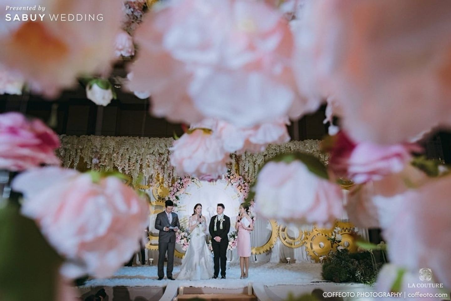 พิธีแต่งงาน,พิธีกรงานแต่ง,บ่าวสาว,ชุดบ่าวสาว,ตกแต่งงานแต่ง,backdrop งานแต่ง รีวิวงานแต่งธีม Timeless อลังการ Backdrop นาฬิกาหมุนได้จริง @Plaza Athénée
