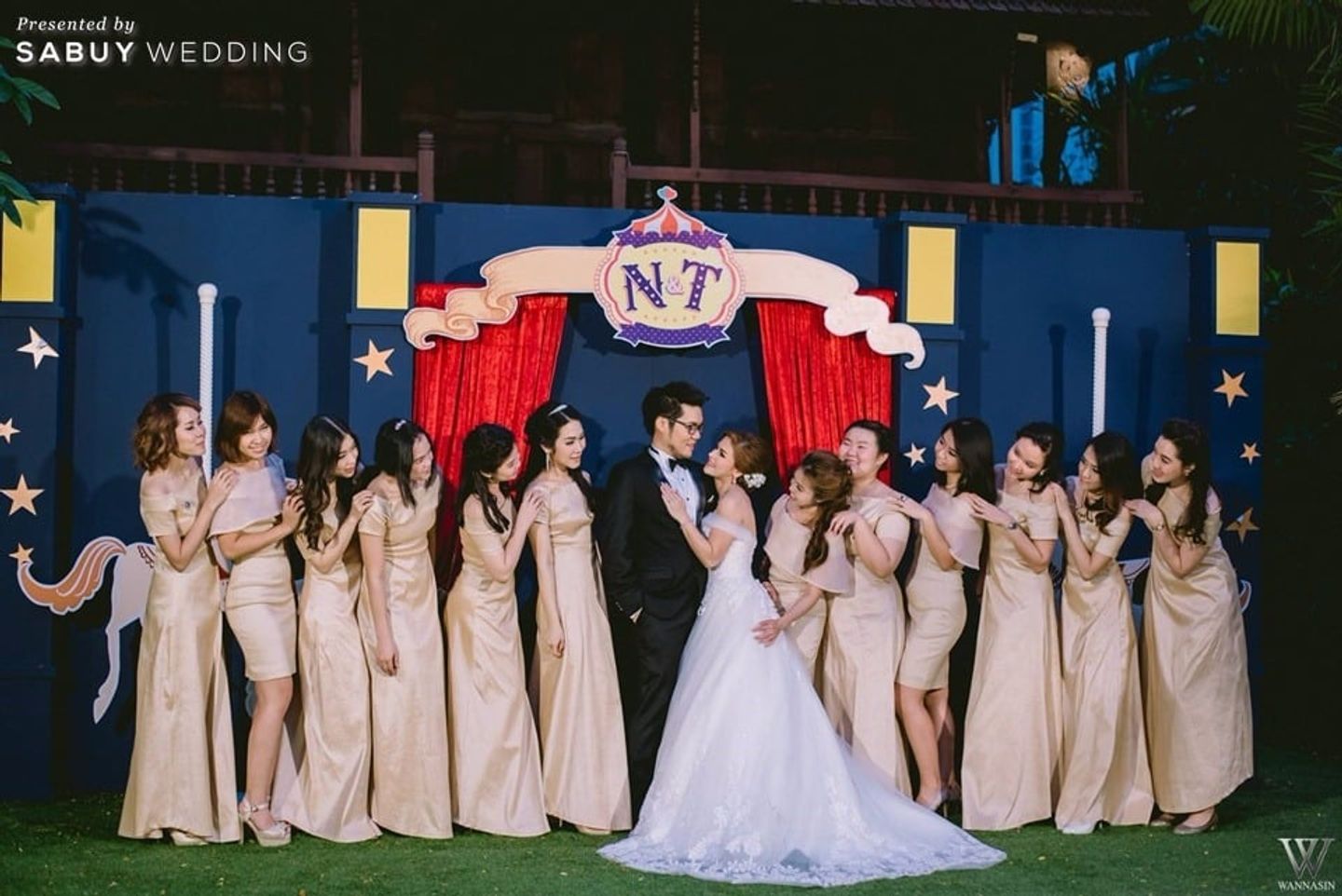 บ่าวสาว,ชุดบ่าวสาว,ชุดเจ้าสาว,ชุดเจ้าบ่าว,เพื่อนเจ้าสาว,ชุดเพื่อนเจ้าสาว,งานแต่ง outdoor,backdrop งานแต่ง,ธีมงานแต่ง รีวิวงานแต่ง ปาร์ตี้แห่งความสุข ยกสวนสนุกมาไว้ในงาน @สยามสมาคม