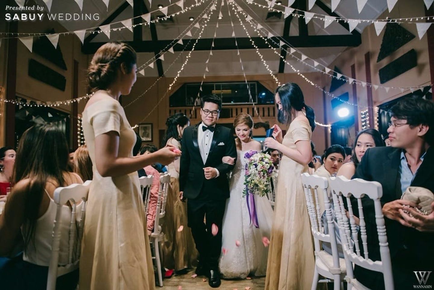 บ่าวสาว,ชุดบ่าวสาว,ชุดเจ้าสาว,ชุดเจ้าบ่าว,ดอกไม้เจ้าสาว,เพื่อนเจ้าสาว,ตกแต่งงานแต่ง,ดอกไม้เจ้าสาว รีวิวงานแต่ง ปาร์ตี้แห่งความสุข ยกสวนสนุกมาไว้ในงาน @สยามสมาคม