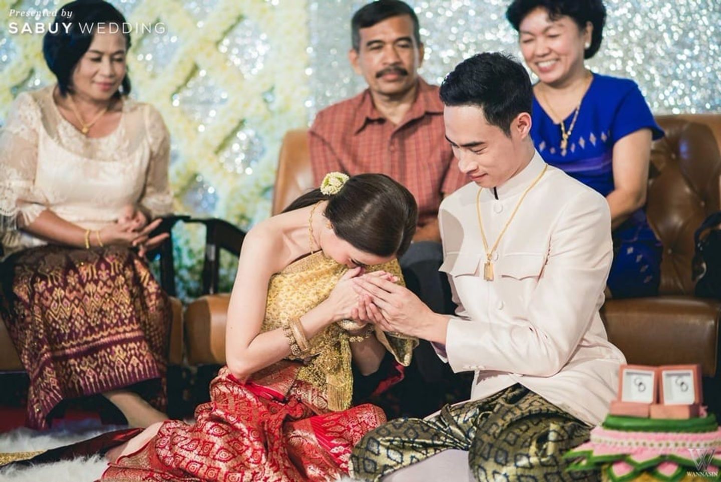 งานหมั้น,พิธีหมั้น,ชุดหมั้น,ชุดไทย รีวิวงานแต่งอบอุ่นตรึงใจ สไตล์เรือนไทยในสวน @เรือนไทยเบญจรงค์