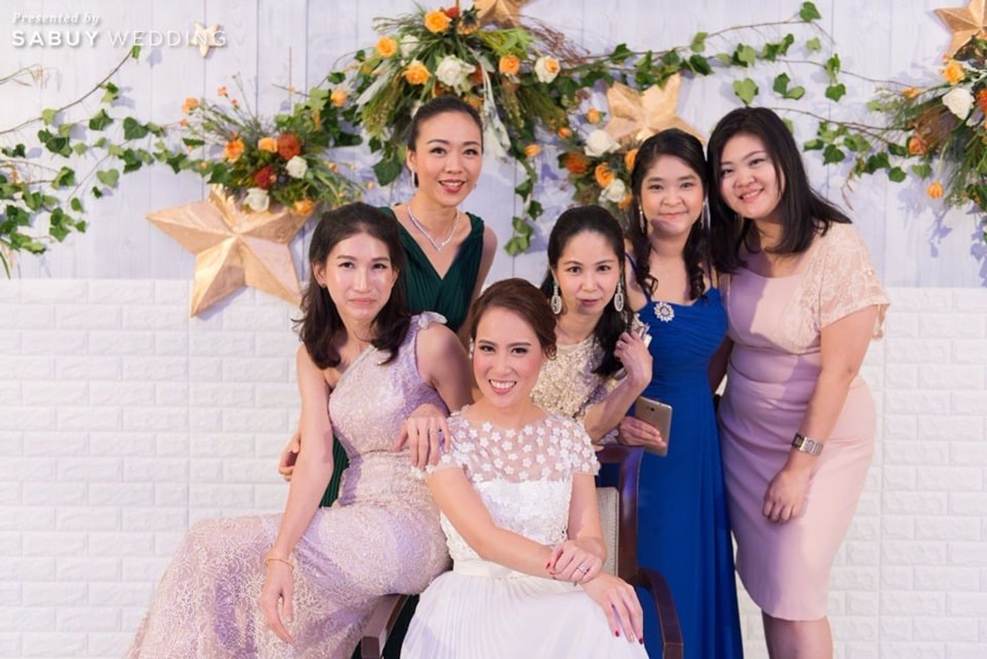 เจ้าสาว,ชุดเจ้าสาว,เพื่อนเจ้าสาว,ตกแต่งงานแต่ง,จัดดอกไม้งานแต่ง รีวิวงานแต่ง เต้นรำใต้ดวงดาว วิบวับด้วยแสงไฟ ฉบับ On Budget @Anantara Siam