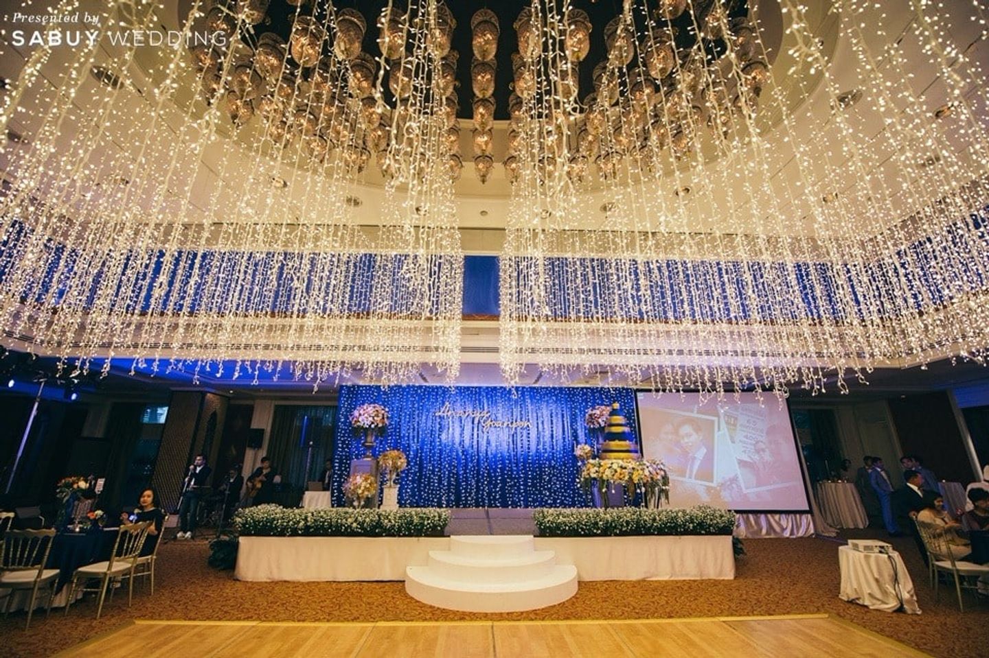 สถานที่แต่งงาน,สถานที่จัดงานแต่งงาน,ตกแต่งงานแต่ง,backdrop งานแต่ง,เวทีงานแต่ง รีวิวงานแต่ง เต้นรำใต้ดวงดาว วิบวับด้วยแสงไฟ ฉบับ On Budget @Anantara Siam