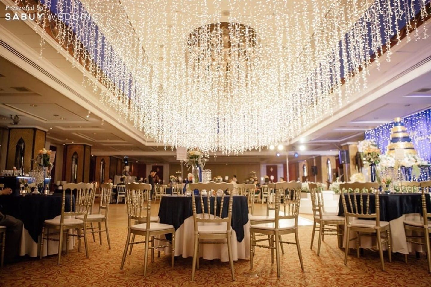 สถานที่แต่งงาน,สถานที่จัดงานแต่งงาน,ตกแต่งงานแต่ง,โต๊ะอาหาร รีวิวงานแต่ง เต้นรำใต้ดวงดาว วิบวับด้วยแสงไฟ ฉบับ On Budget @Anantara Siam