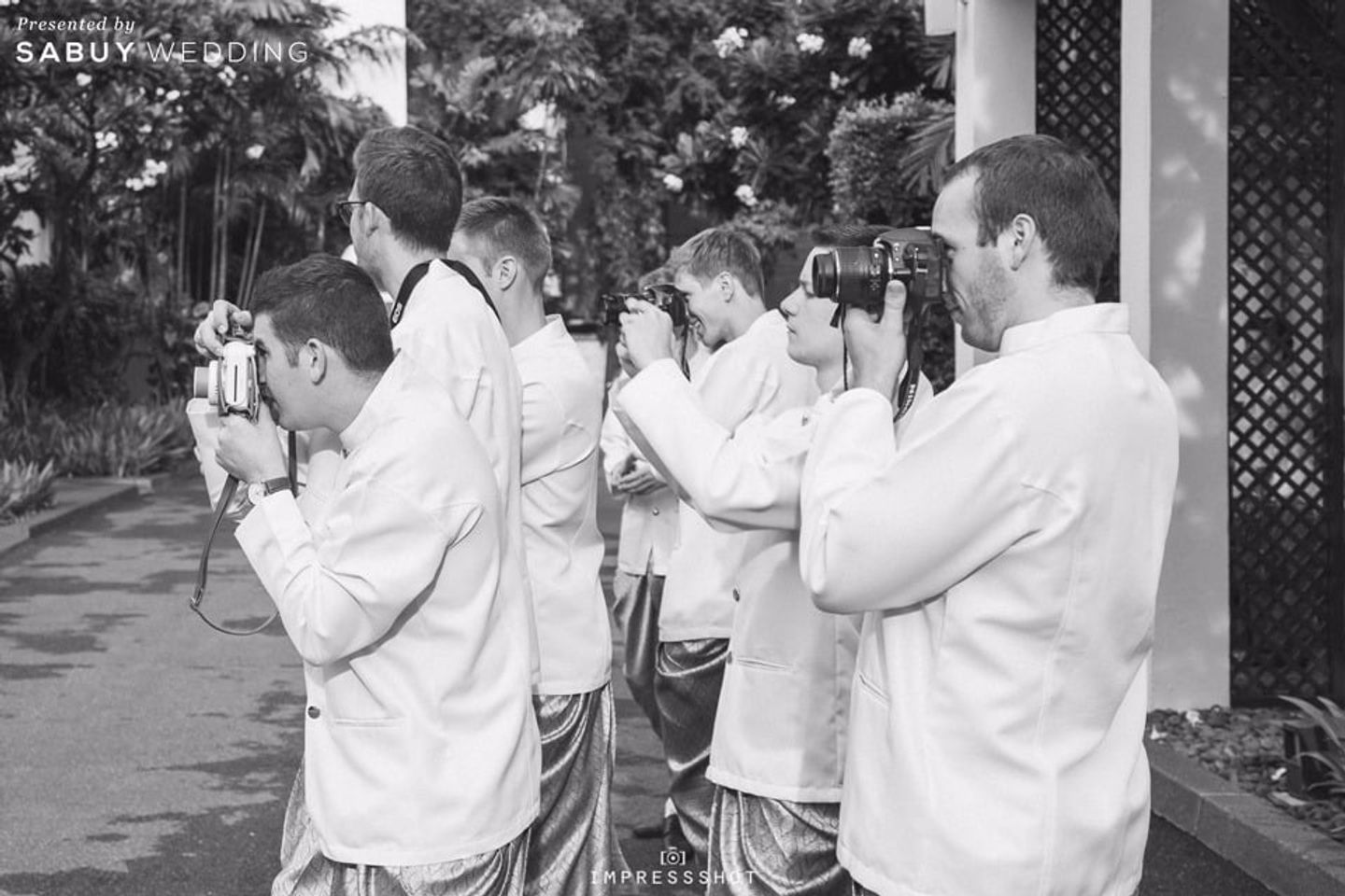 ช่างภาพงานแต่ง,เพื่อนเจ้าบ่าว รีวิวงานแต่ง พิธีหมั้นไทย ที่แขกฝรั่งเทใจให้ว่าเริ่ด @The Sukhothai Bangkok