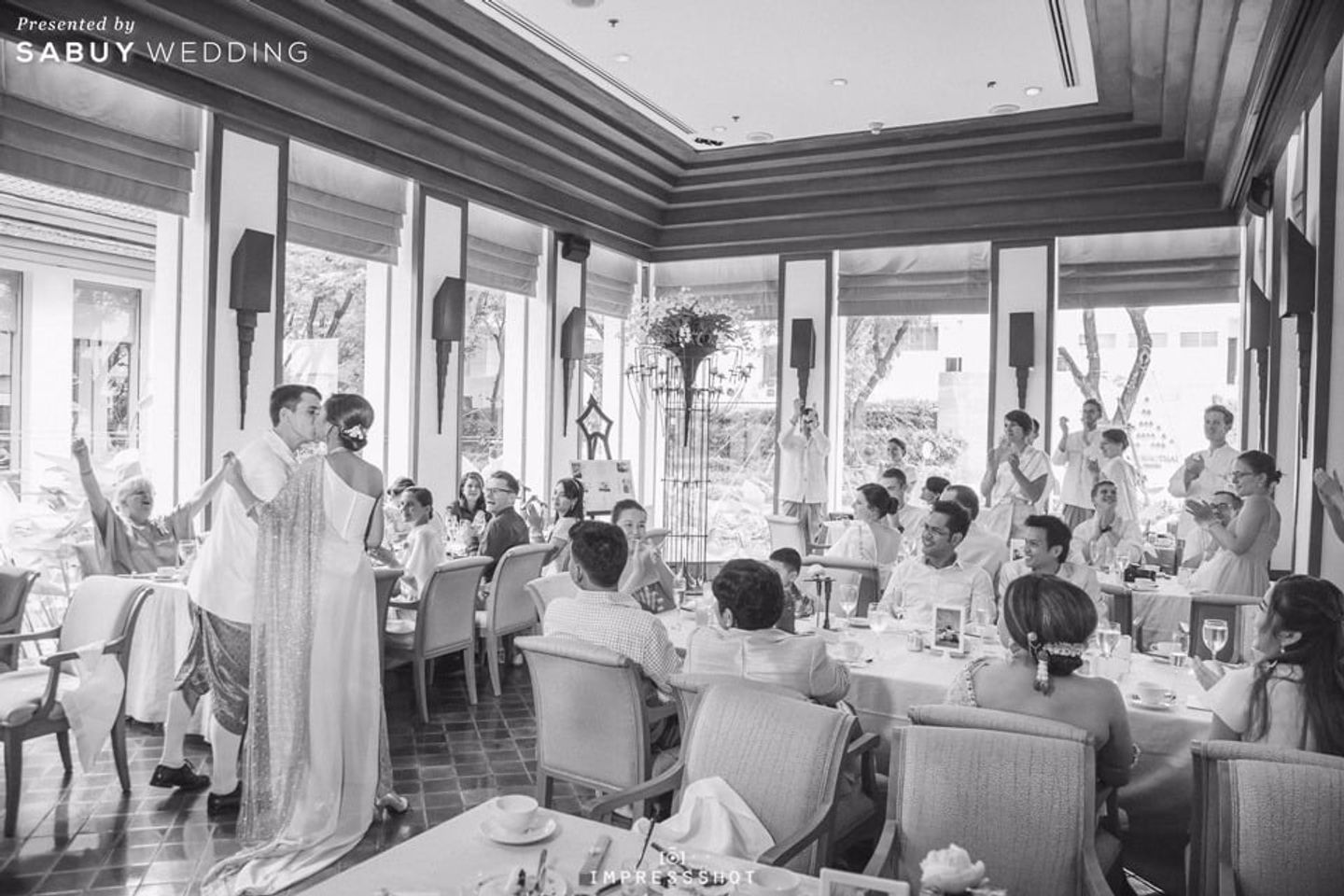 งานหมั้น,ชุดหมั้น,long-table รีวิวงานแต่ง พิธีหมั้นไทย ที่แขกฝรั่งเทใจให้ว่าเริ่ด @The Sukhothai Bangkok