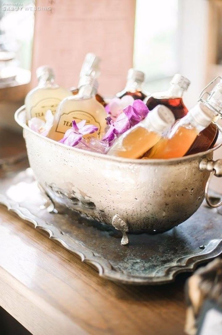 เครื่องดื่มชา รีวิวงานแต่งปาร์ตี้ Country Vintage เฉดสีม่วง @A'la champagne