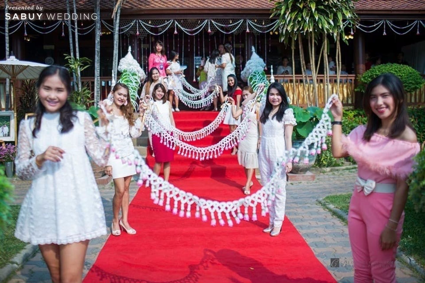 งานหมั้น,ประตูเงินประตูทอง,เพื่อนเจ้าสาว รีวิวงานแต่งหมั้นเช้าเรียบง่าย ผสมผสานกลิ่นอายไทยวินเทจ @เรือนไทยเบญจรงค์