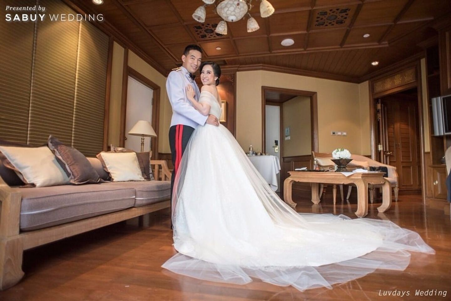 บ่าวสาว,ชุดบ่าวสาว,ชุดเจ้าสาว,ชุดเจ้าบ่าว รีวิวงานแต่งสวยซึ้งอิ่มใจ เปี่ยมล้นความหมายในงานสมรสพระราชทาน @Dusit Thani