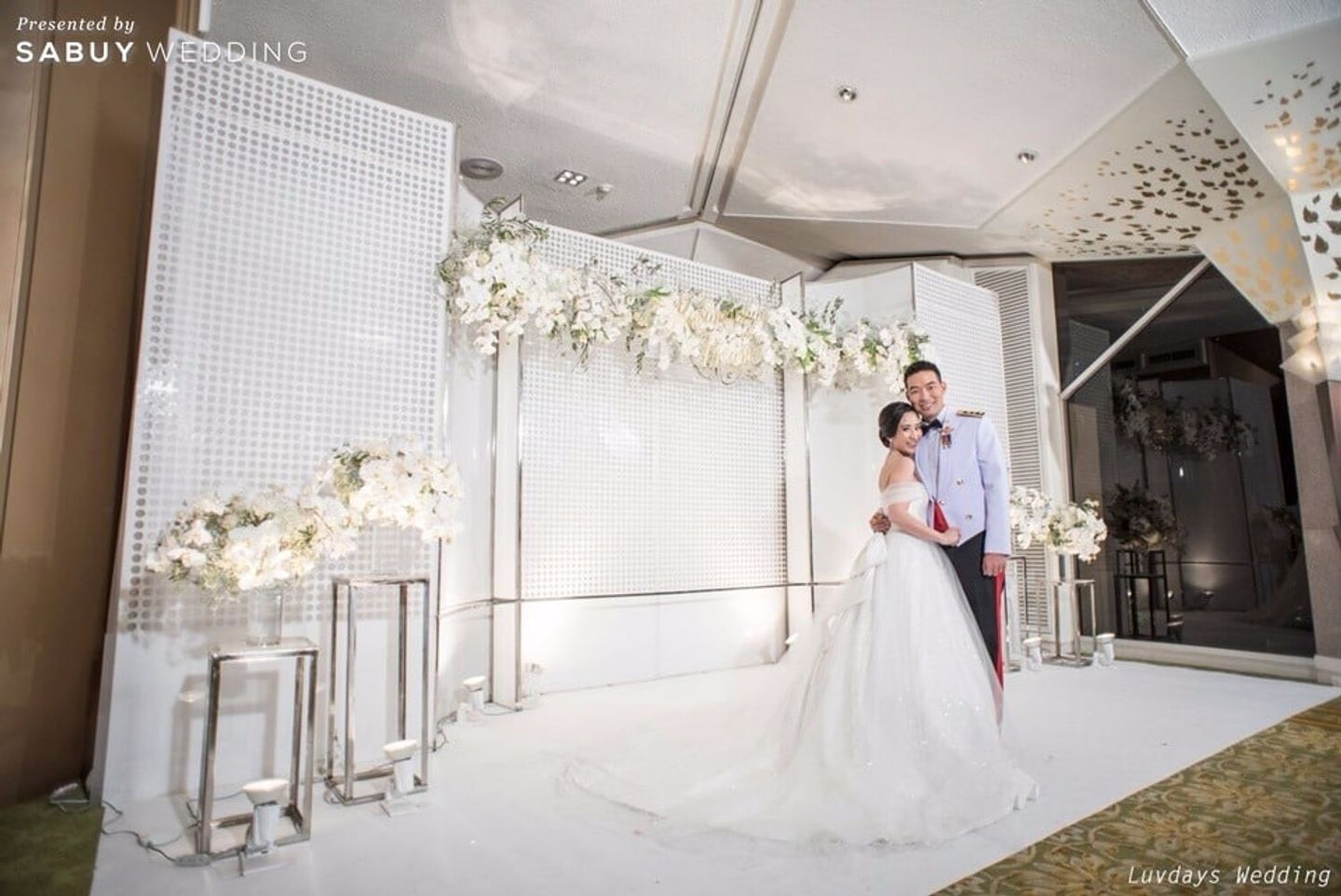 บ่าวสาว,ชุดบ่าวสาว,ชุดเจ้าสาว,ชุดเจ้าบ่าว,backdrop งานแต่ง,ตกแต่งงานแต่ง,จัดดอกไม้งานแต่ง,รูปงานแต่ง รีวิวงานแต่งสวยซึ้งอิ่มใจ เปี่ยมล้นความหมายในงานสมรสพระราชทาน @Dusit Thani