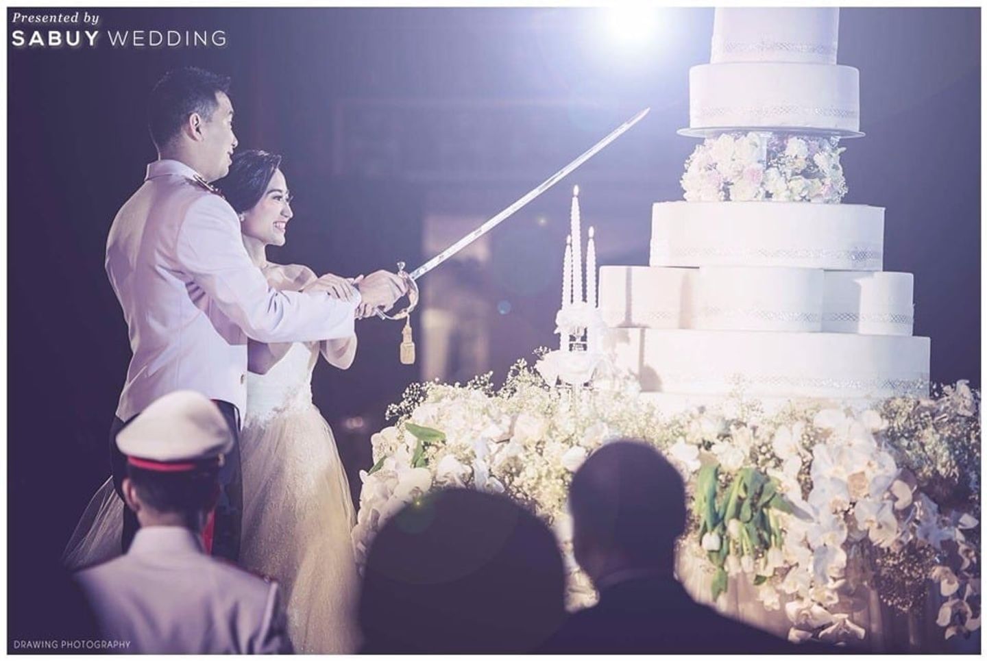 พิธีแต่งงาน,บ่าวสาว,ตัดเค้กงานแต่ง,ตกแต่งงานแต่ง,จัดดอกไม้งานแต่ง,รูปงานแต่ง รีวิวงานแต่งสวยซึ้งอิ่มใจ เปี่ยมล้นความหมายในงานสมรสพระราชทาน @Dusit Thani