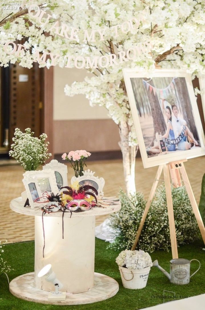 ตกแต่งงานแต่ง,จัดดอกไม้งานแต่ง,แกลอรี่งานแต่ง รีวิวงานแต่งเปิดประตูสู่โลกเทพนิยาย ในโทนสีท้องฟ้า Vanilla sky @Plaza Athénée Bangkok