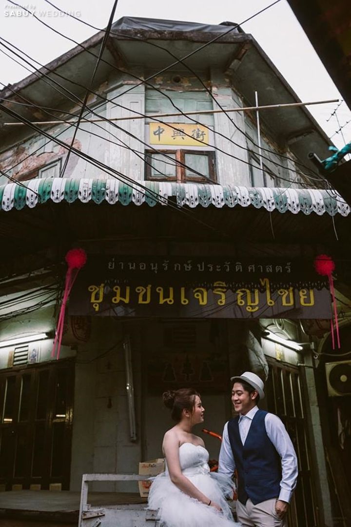 คู่รัก,ถ่ายภาพพรีเวดดิ้ง,ถ่ายพรีเวดดิ้ง,พรีเวดดิ้ง,prewedding,สถานที่ถ่ายพรีเวดดิ้ง เดินเล่นฟินๆ กินอาหารริมทาง สตรีทพรีเวดดิ้งยามค่ำคืนย่านเยาวราช
