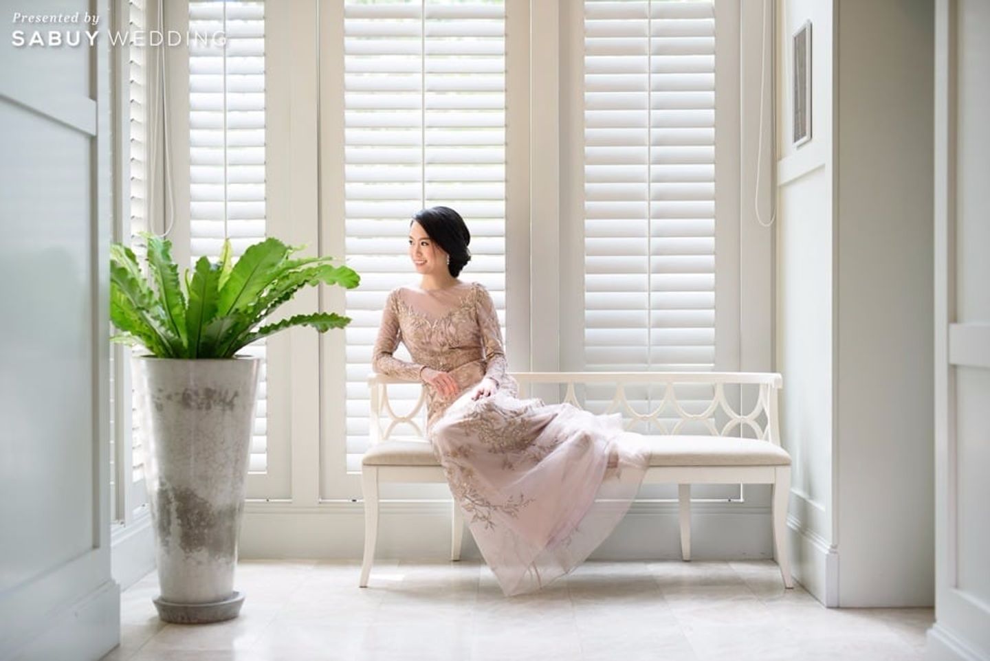 เจ้าสาว,ชุดเจ้าสาว,งานหมั้น รีวิวงานแต่งสวยหรูดูสง่า หวานตระการตาจากคริสตัล @Siam Kempinski