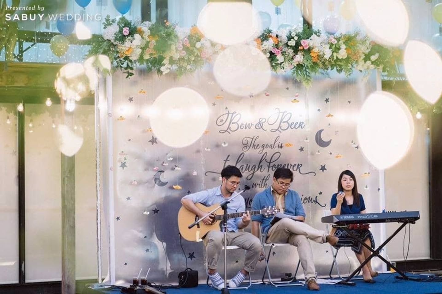 ดนตรีงานแต่ง,backdrop งานแต่ง,จัดดอกไม้งานแต่ง,ตกแต่งงานแต่ง รีวิวงานแต่ง Love you to the moon and back ปาร์ตี้ของสายแดนซ์ แสนโรแมนติก @Airlab