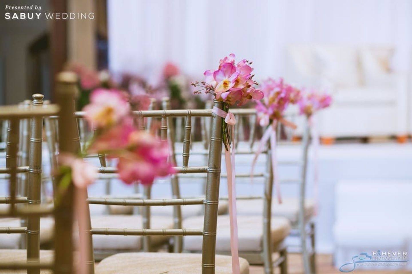 ดอกไม้,ตกแต่งงานแต่ง รีวิวงานแต่งสวยหวานงานดอกไม้ ดั่งเทพนิยายของเจ้าหญิงดิสนีย์ @The Peninsula Bangkok