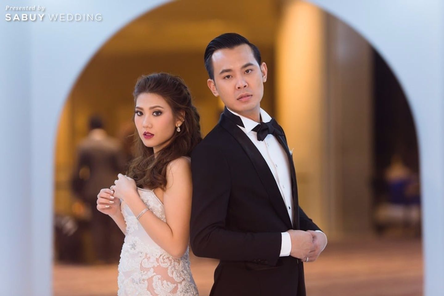 บ่าวสาว,ชุดบ่าวสาว รีวิวงานแต่งสวยเท่ เก๋ในคอนเซ็ปต์ ThunderStorm @Siam Kempinski Hotel Bangkok