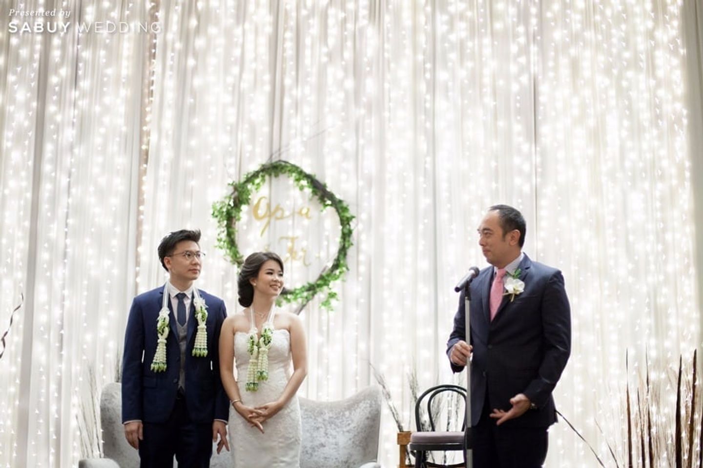 บ่าวสาว,ชุดบ่าวสาว,backdrop งานแต่ง,ตกแต่งงานแต่ง,พิธีแต่งงาน รีวิวงานแต่งธีมรัสติกสบายๆ ปรับมู้ดชิลล์ได้ด้วยการนั่งสัมภาษณ์ @U Sathorn