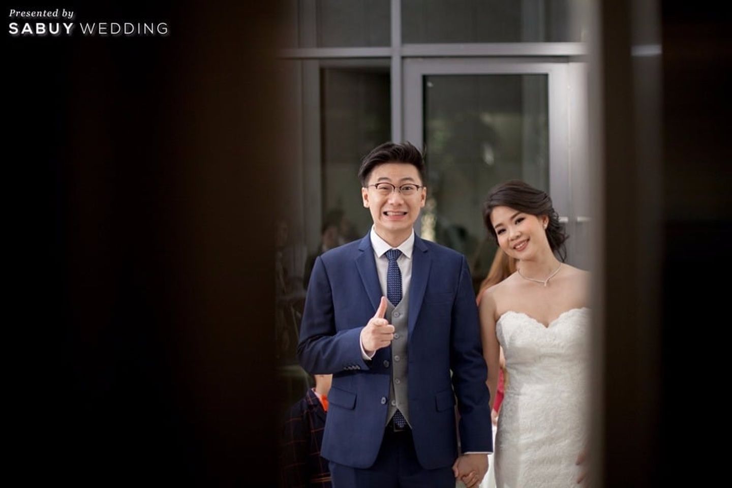 บ่าวสาว,ชุดบ่าวสาว,รูปงานแต่ง,ชุดเจ้าบ่าว,ชุดเจ้าสาว รีวิวงานแต่งธีมรัสติกสบายๆ ปรับมู้ดชิลล์ได้ด้วยการนั่งสัมภาษณ์ @U Sathorn