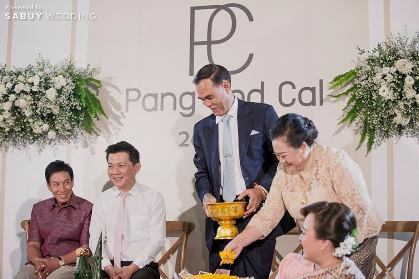 ครอบครัวบ่าวสาว,งานหมั้น,จัดดอกไม้งานแต่ง รีวิวงานแต่งรื่นเริงบันเทิงใจ พีคสุดสนุกทุกอณู
