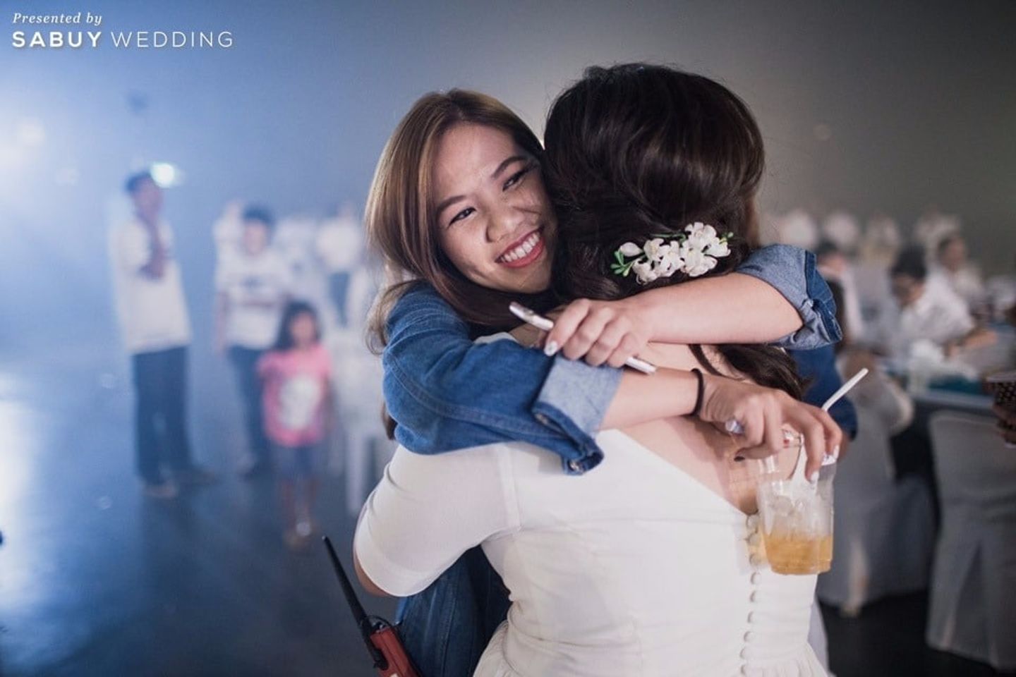 เพื่อนเจ้าสาว,เจ้าสาว รีวิวงานแต่งรื่นเริงบันเทิงใจ พีคสุดสนุกทุกอณู