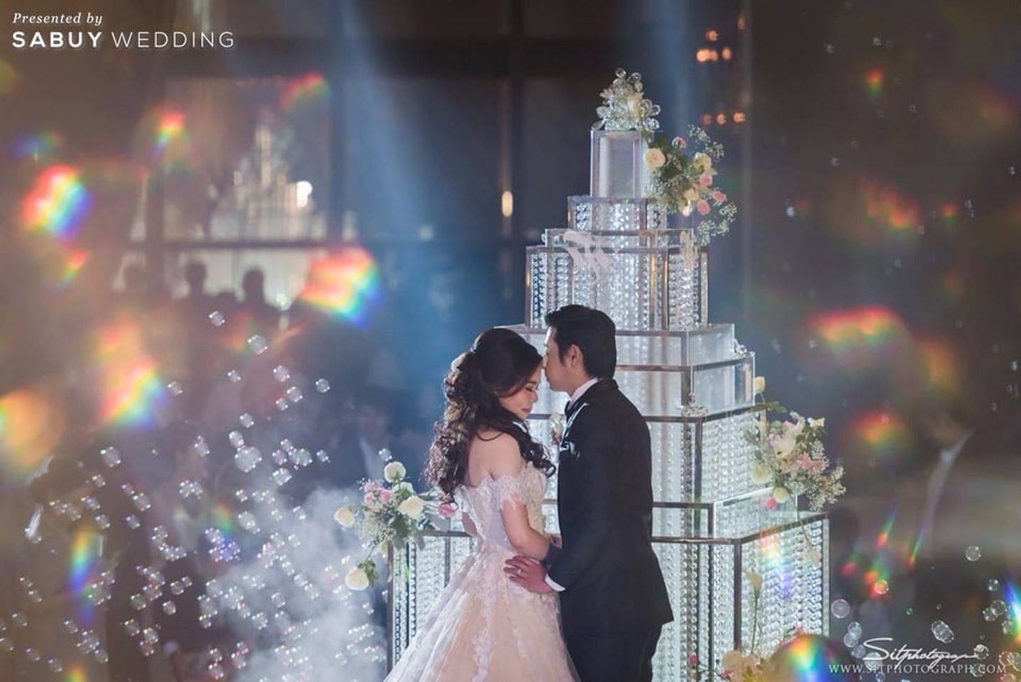 บ่าวสาว,ชุดบ่าวสาว,งานแต่งงาน รีวิวงานแต่ง 4 มิติยุคใหม่ ส่งผ่านความรู้สึก ครบทุกประสาทสัมผัส @Plaza Athénée Bangkok